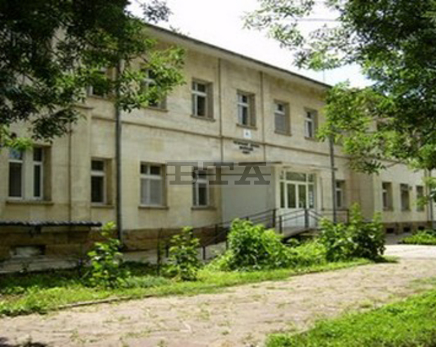 В община Троян се прекратяват учебните занятия до 10 март заради епидемична обстановка В община Троян се прекратяват учебните занятия до 10 март заради епидемична обстановка
