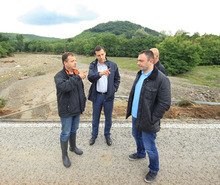 Министърът на околната среда и водите ще разпореди проверка на  предписанията, издадени от басейновите дирекции, по сигнали за  непочистени речни корита