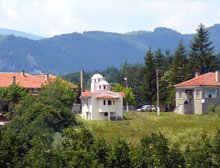Нова църква в сливенското село Градско освети владиката Иоаникий 