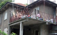В сметище превърнал дома си силистренец 