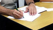 На втория държавен зрелостен изпит днес в Ловешка област са се явили 49 души