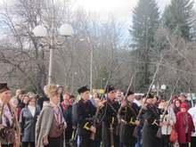 "Опълченци" водиха шествието  на Трети март в  Перник