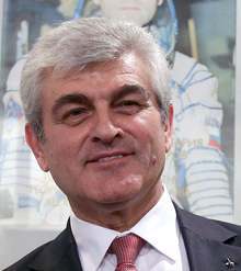 Двама космонавти - от България и Русия, откриха паметник в Несебър в знак на почит към летците