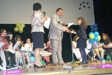 Кметът Георги Икономов връчи свидетелствата за завършен първи клас на ученици от Банско