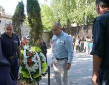 В Бобов дол отбелязаха 16 години от гибелта на шестима пожарникари и полицаи