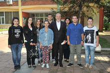 За 12-а година депутатът Борислав Великов дава стипендии на талантливи деца от Монтана