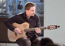 С концерт на Шуменския симфоничен оркестър и на китариста Цветан Недялков започват музикалните дни "Мадарски конник" 