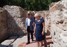 Росен Плевнелиев разгледа в Хисаря културно-исторически обекти, реставрирани по програма "Регионално развитие" 