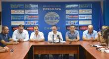 Заместник-председателят на ВМРО и евродепутат Ангел Джамбазки представи в Сливен кандидата на партията за кмет на общината