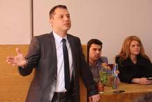 Изкупуването само на комбинирана енергия е задължение според европейските директиви, каза в Сливен Делян Добрев