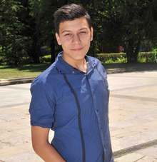 Талантливото ромско момче от Монтана Марсело Илиев заминава да учи в Кеймбридж с помощ от правителството и Строителната камара