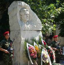 Асеновградчани отбелязаха 178-та годишнина от рождението на Васил Левски
