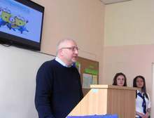 От нас зависи дали ще бъдем равни на европейските народи, припомни думите на Левски евродепутатът Светослав Малинов пред ученици в Перник
