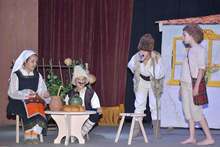 Международен детски фестивал на изкуствата "Лачени обувки" започна в Берковица