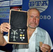 Керамична останка с монограм на цар Михаил Шишман е сред находките в Перперикон