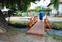 Община Разлог ремонтира два дървени моста по сигнал на граждани