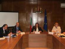 Петдесет и осем безработни  ще чистят речните корита  в Пернишка област