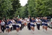 Фолклорни състави от седем страни танцуват на фестивала "Пъстра огърлица" във Вършец