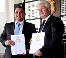 Кметовете на Видин и Калафат подписаха споразумение за съвместно участие с проекти по програмата за трансгранично сътрудничествоВидин, 2 юли /Валери Недялков, БТА/