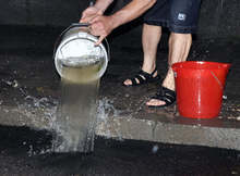 На около 30 сигнала за запушена канализация са реагирали днес екипите на "ВиК" в Перник