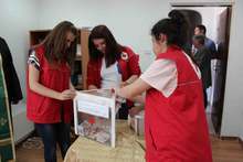 БЧК в Радомир подпомага социално слаби семейства