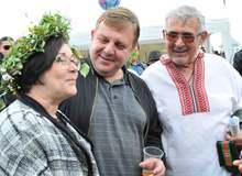 Празник на билките, планината и туризма събра на Айдушкото сборище край Троян стотици хора