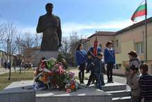 Чирпан се поклони пред подвига на Левски