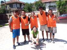 Осем отбора мериха сили в четвъртия футболен турнир "Повече спорт, по-малко дим" в Казанлък