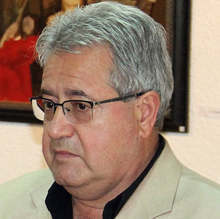 Иван Гранитски представя  новите книги на акад. Георги  Марков в Асеновград