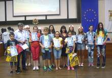 В Благоевград връчиха наградите на отличените в ученическия конкурс за превенция на наркоманиите 