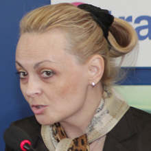 Поли Карастоянова поздравява по повод 24 май дейците на културата и просветата 