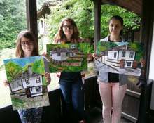 Екипът на школа "Колорит" се завърна в Плевен след успешно участие в националния пленер "Сбъдната приказка"