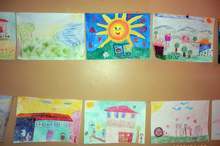 Близо 80 детски творби участват в изложба "Готови за училище" в Куклен