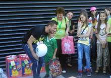 "Лудогорец Арена" грейна с десетки детски усмивки за шампиони