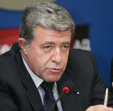 В България трябва да се правят минимум 35 сърдечни  трансплантации годишно,  смята проф. Генчо Начев