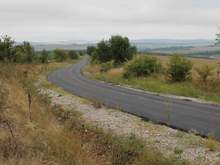 Завърши ремонтът на пътя между селата Птичево и Горско село в община Омуртаг