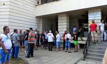 Служители на МВР организираха мълчалив протест в Русе