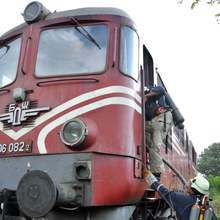 Мотриса се е запалила на гара в кърджалийско село, пострадали няма