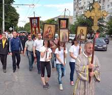 Със заупокойна молитва и литийно шествие  бе отбелязана годишнината от трагедията в квартал "Аспарухово"