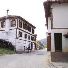 Летният туристически сезон в Златоград  започва с ваканционни програми  море-планина