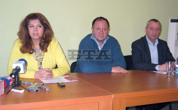 Перспективите пред левицата в Европа и България дискутират на семинар във Видин представители на БСП и млади хора от Северна България Перспективите пред левицата в Европа и България дискутират на семинар във Видин представители на БСП и млади хора от Северна България