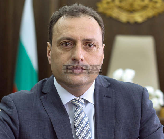 Според кмета на Банско местната общност следва да има право на решаваща позиция за бъдещето на своя регион Според кмета на Банско местната общност следва да има право на решаваща позиция за бъдещето на своя регион