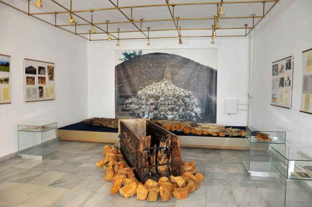 Уникален дървен саркофаг отпреди 2500 години се съхранява в музея в Белица