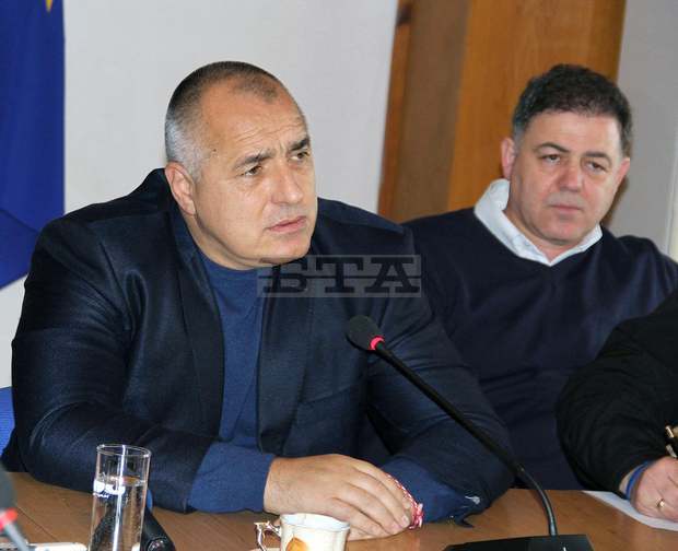 Бойко Борисов: Ще компенсираме общините за допълнителните разходи, които са направили заради бедствената ситуация Бойко Борисов: Ще компенсираме общините за допълнителните разходи, които са направили заради бедствената ситуация