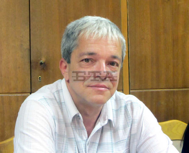 Бившият началник на Районното управление на полицията в Брезник е кандидатът на БСП за кмет на общината