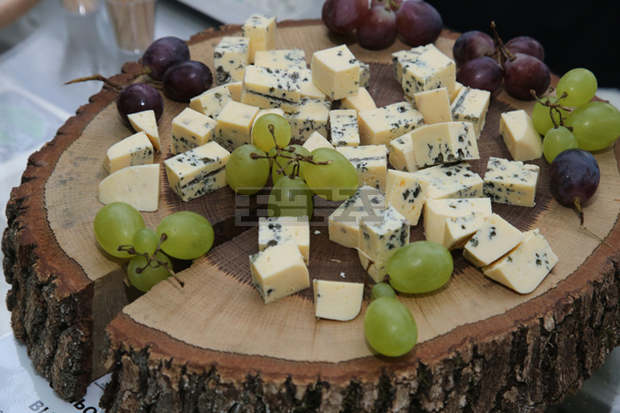 Демонстрации, дегустации, конкурси и  забавления в Орешак изпълват програмата  за Българския фестивал на сливата