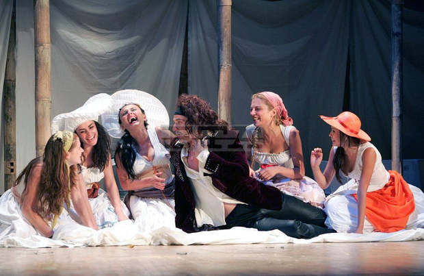 За два дни са продадени над 300 билета за театралните празници "Звездите на театъра" в Разлог