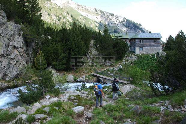 Община Банско пусна редовна автобусна линия до хижа "Вихрен"