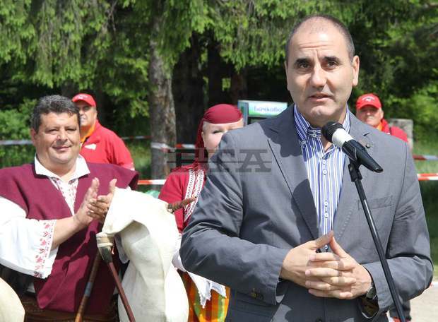 Цветан Цветанов откри състезанието за Международната купа по планинско бягане за юноши и девойки - младша възраст,в Смолян