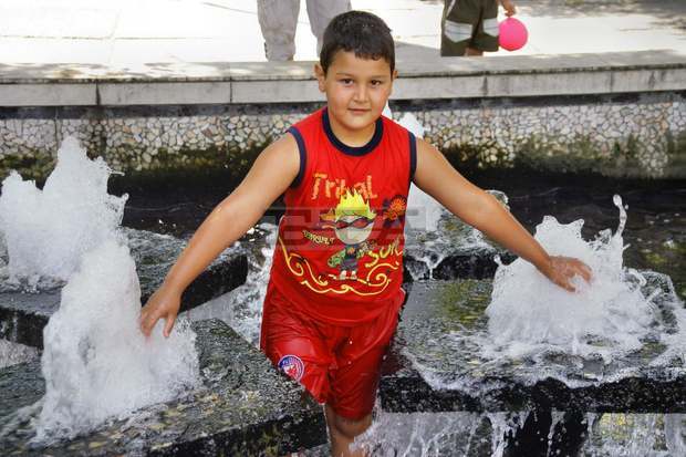 Днес в Ямбол и Елхово са измерени най-високите температури през това лято - 37.8 и 38.2 градуса